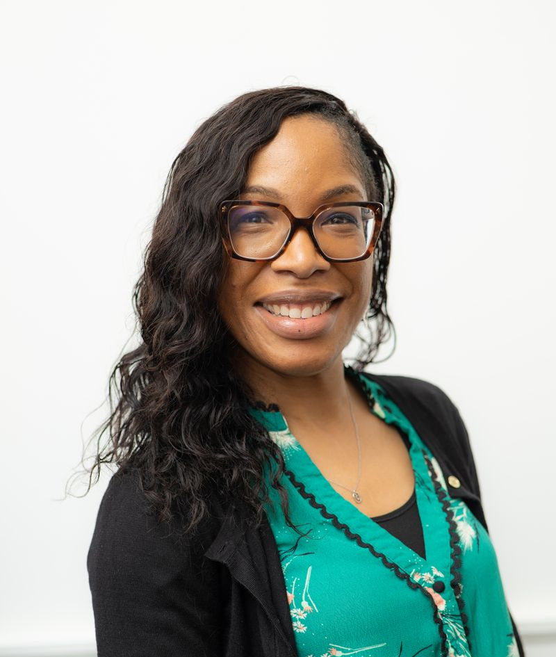 Dr Carleen Scott